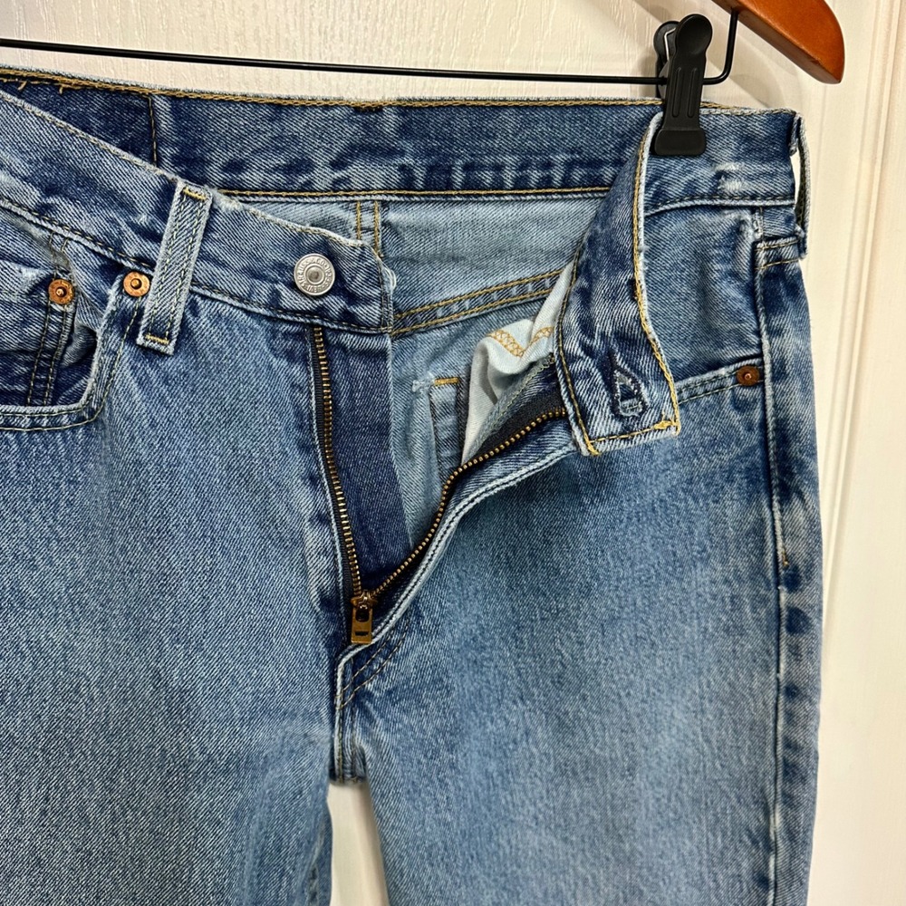 Levi's 550 Relaxed Fit Tapered Leg Blue Denim Jeans Mens W30 L30 Medium Wash - Picture 5 of 12